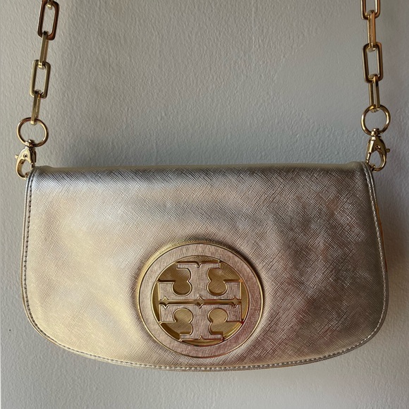 Tory Burch | Metallic Gold Leather Reva Chain Clutch w/ Dust Bag - Picture 3 of 17